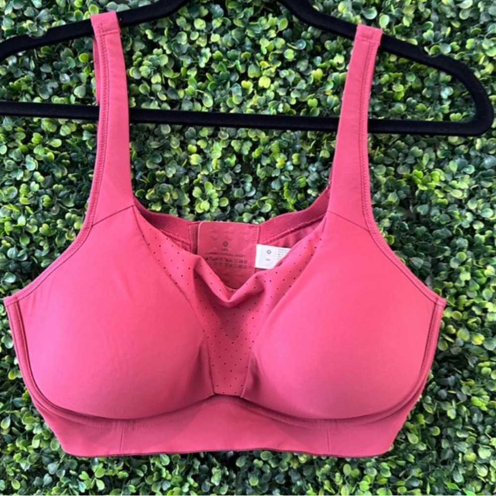 Lululemon bra